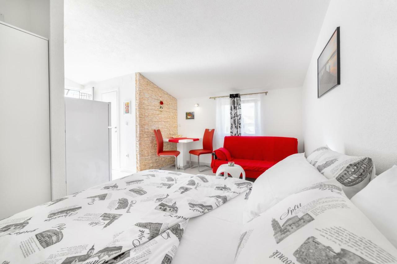 Apartments Lipic Vodice Luaran gambar