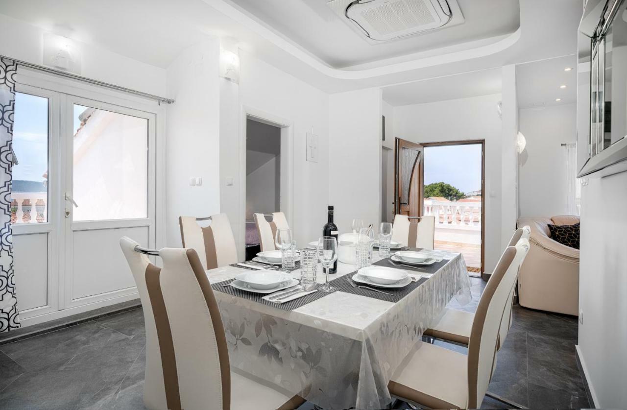 Apartments Lipic Vodice Luaran gambar