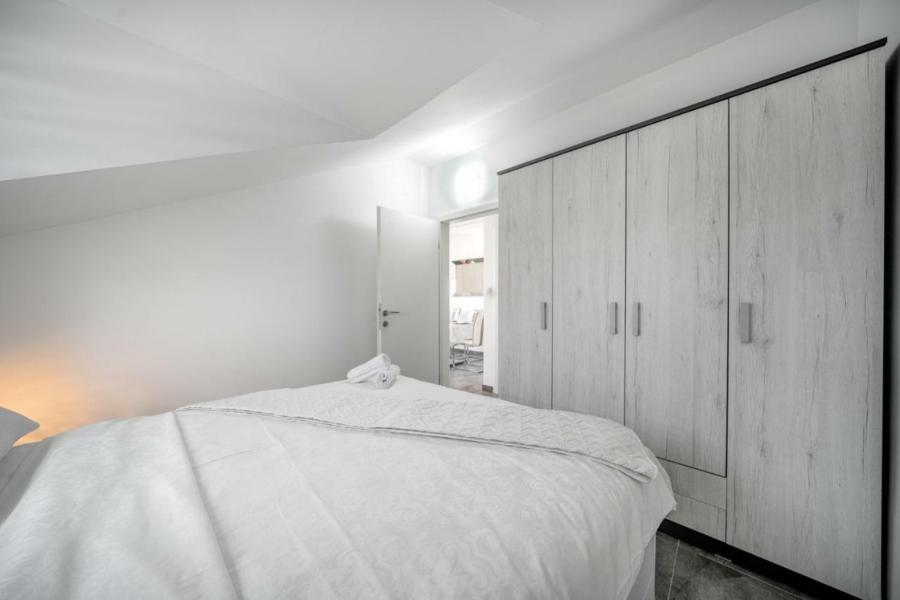 Apartments Lipic Vodice Luaran gambar